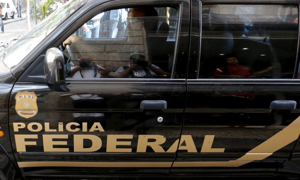 Cláudio Castro é alvo de operação da Polícia Federal
