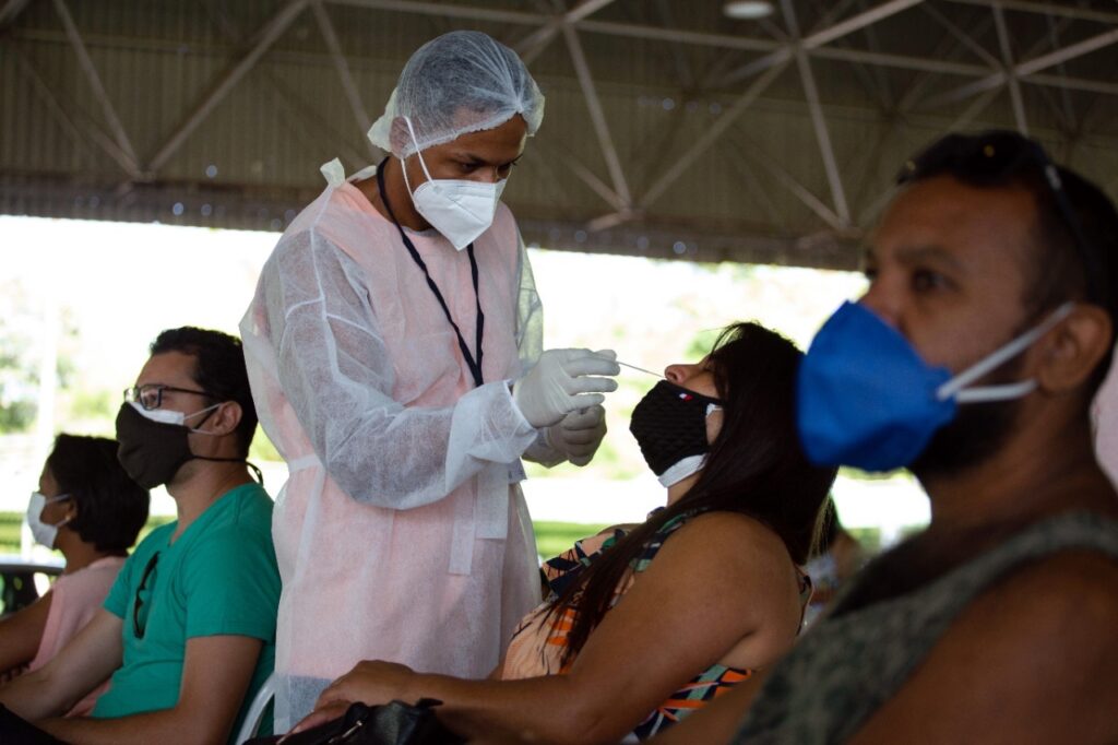 Em uma semana, 2.757 pessoas testaram positivo em Volta Redonda