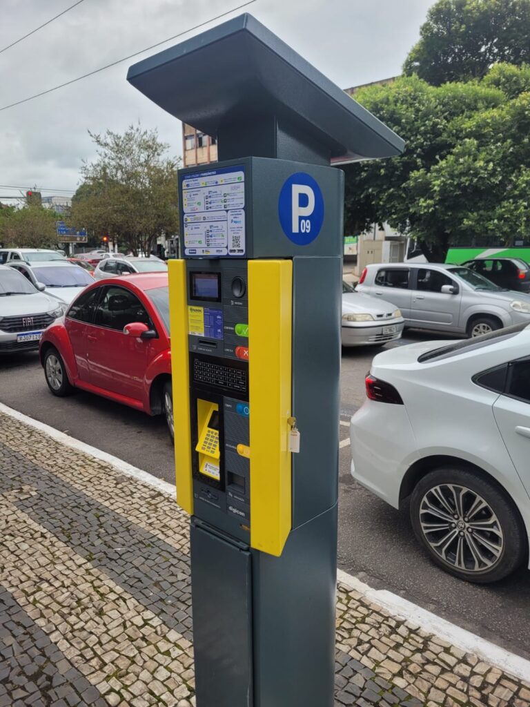 Estacionamento rotativo amplia formas de atendimento em Volta Redonda
