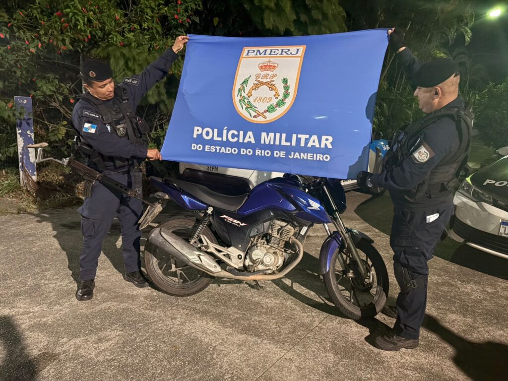 Polícia Militar recupera motocicleta furtada em Itatiaia
