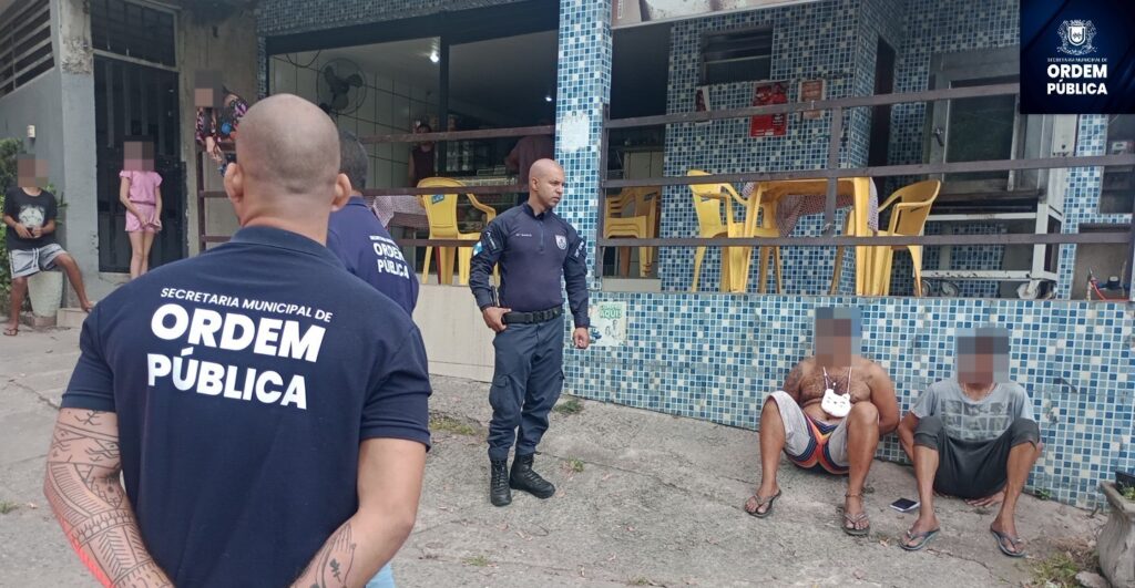 Ladrão de celular é preso logo após assalto em Volta Redonda