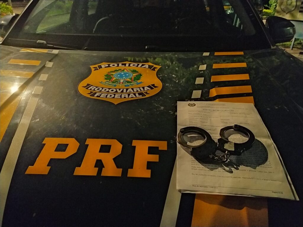 Idoso é flagrado dirigindo embriagado e na contramão na Via Dutra