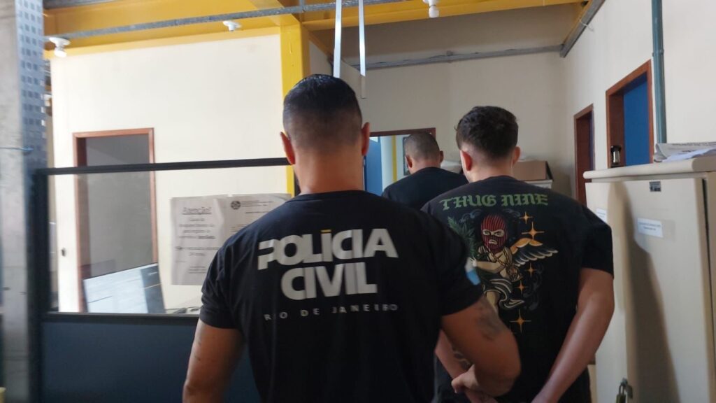 Perseguição policial termina com traficante preso em Piraí