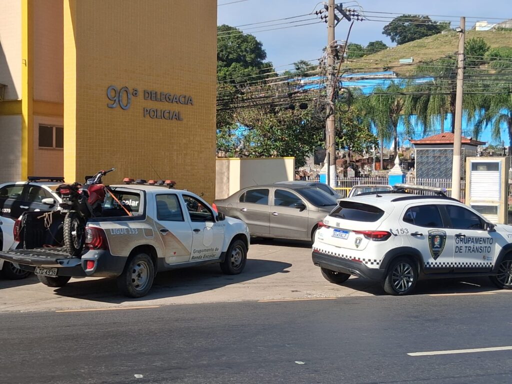 Guarda Municipal de Barra Mansa recupera moto furtada