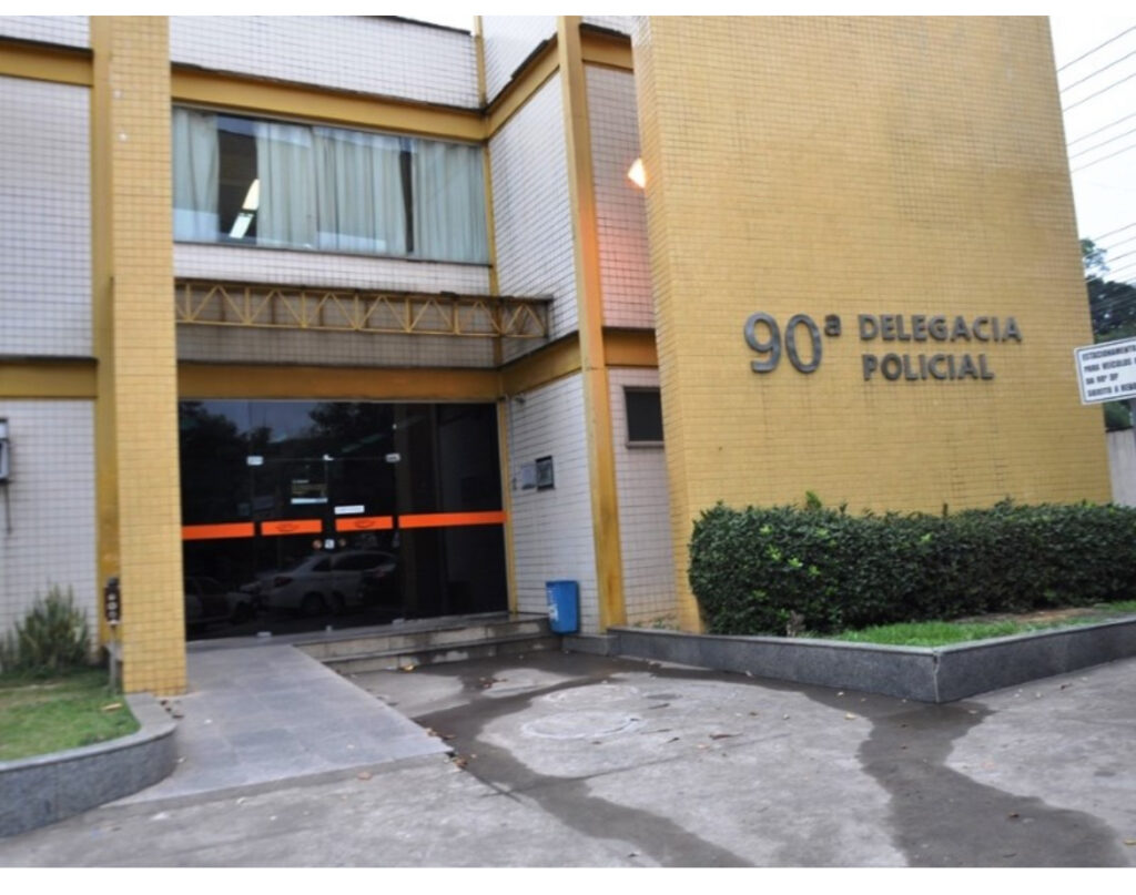 Arma falha, homem escapa da morte em Barra Mansa