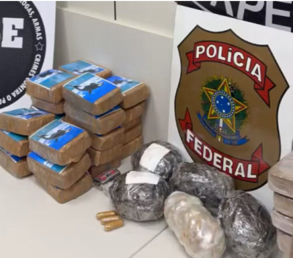45 kg de pasta base de cocaína em caminhão em Volta Redonda