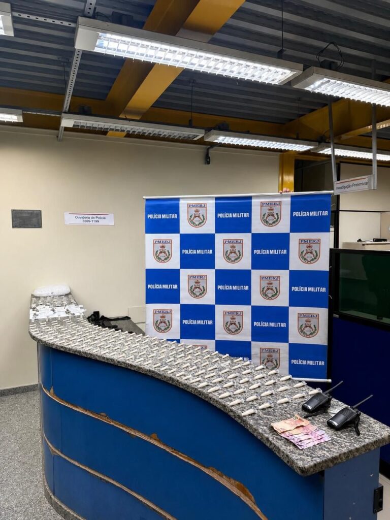 Traficante é preso com drogas em Barra Mansa
