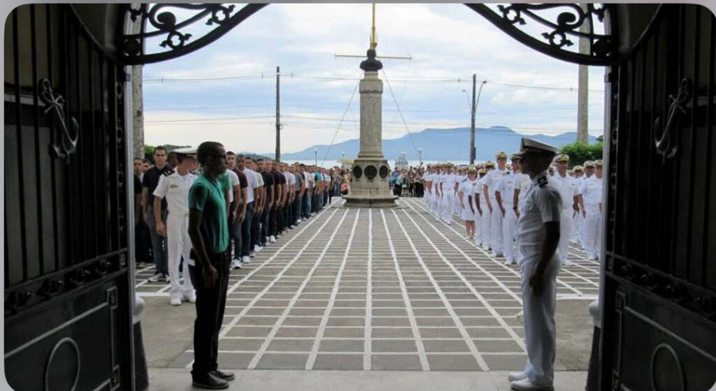 Angra abre vagas para curso preparatório para ingresso no Colégio Naval