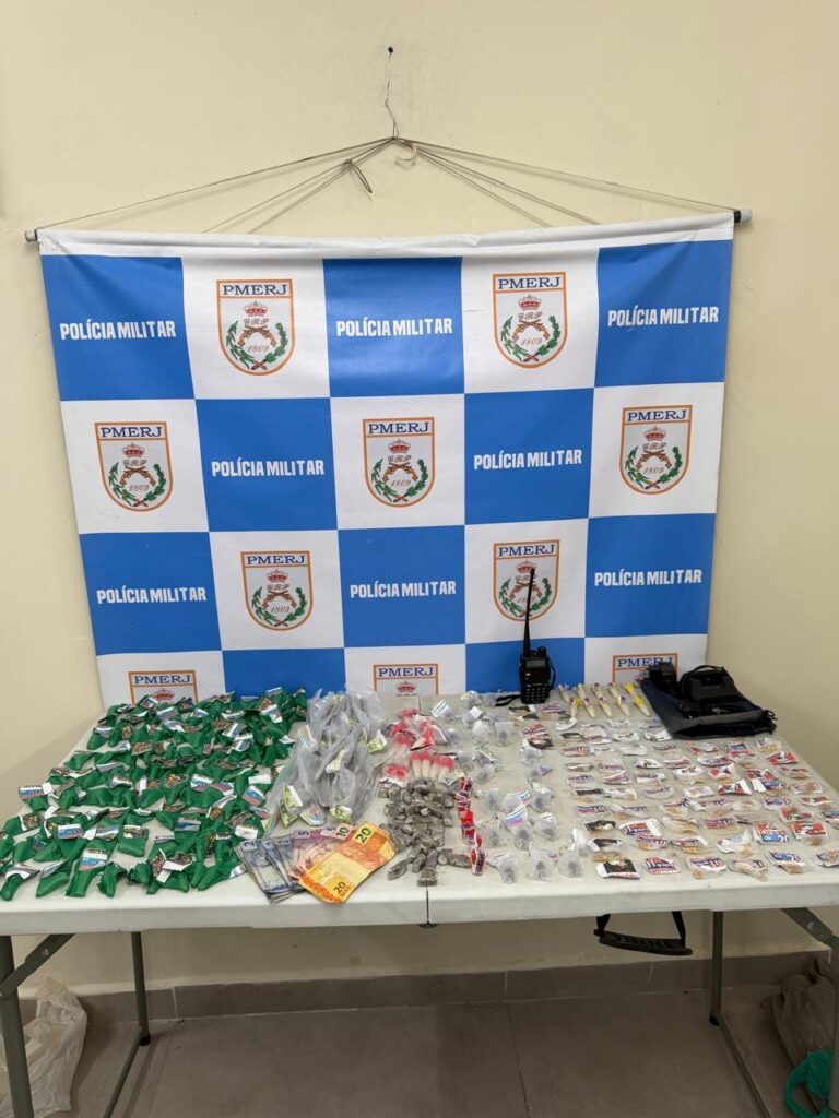 Homem é preso por tráfico de drogas em Volta Redonda