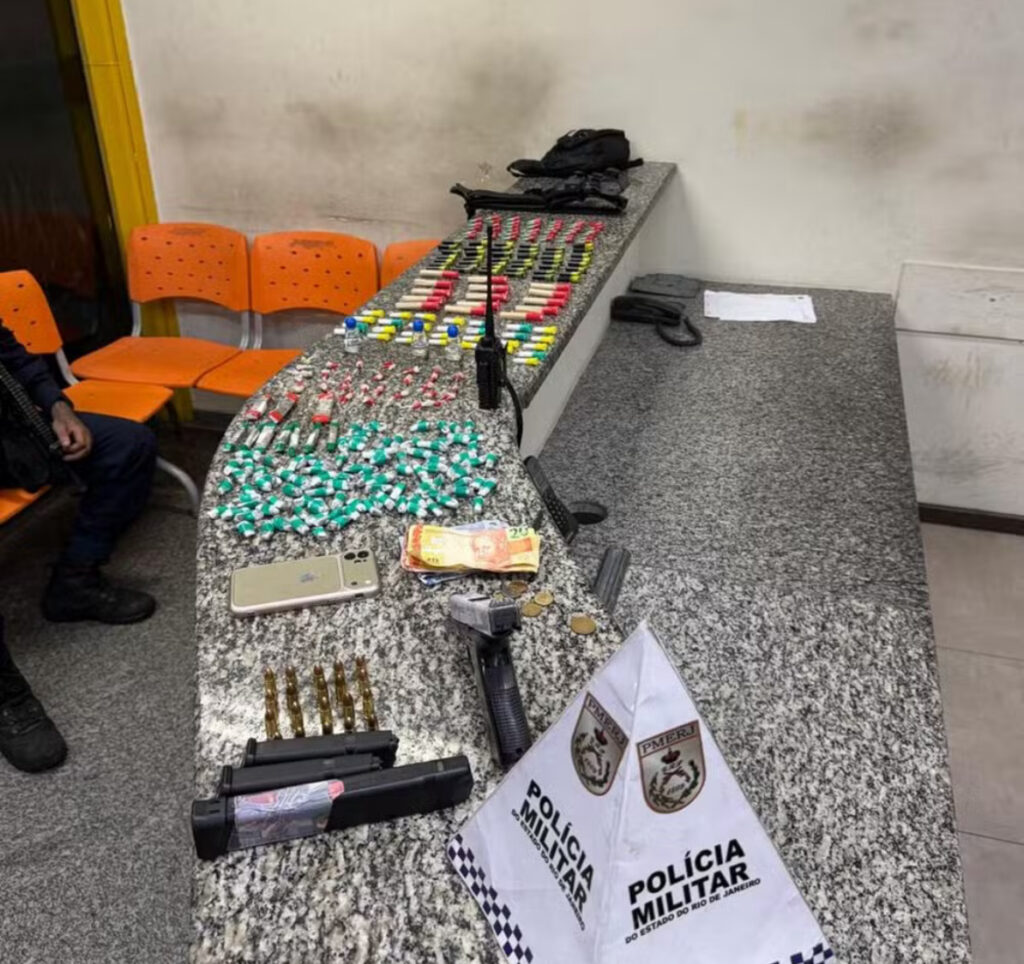 Jovem é apreendido por tráfico de drogas em Barra Mansa