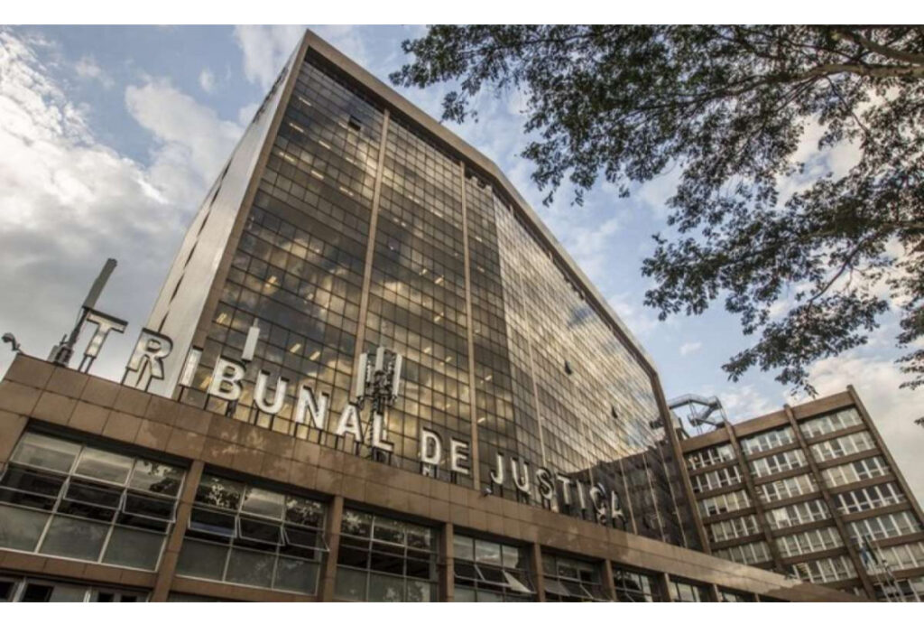 Ex-padre é condenado por estupro e tortura de enteados