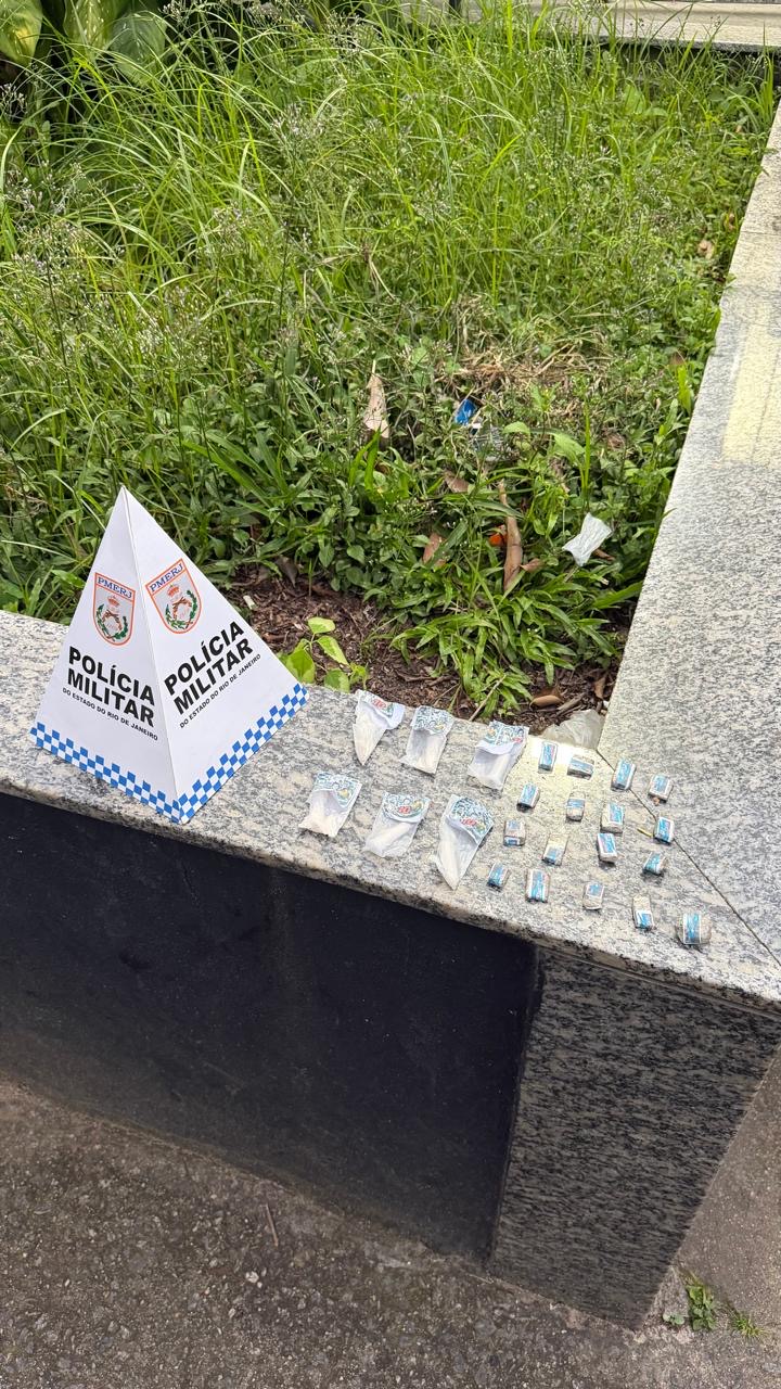 Homem é preso por tráfico de drogas em Resende