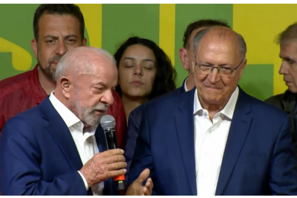 ‘Sou muito bom no mata-mata’, diz Lula sobre 2º turno